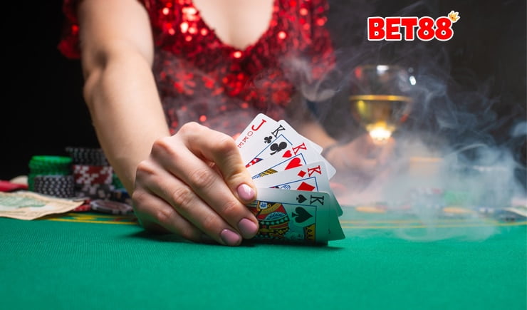 Bật mí cách chơi xì tố luôn thắng tại nhà cái V9BET