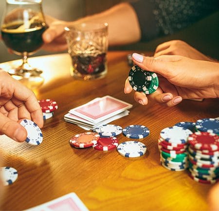 Tìm hiểu Short Deck Poker là gì? Cách chơi Short Deck Poker