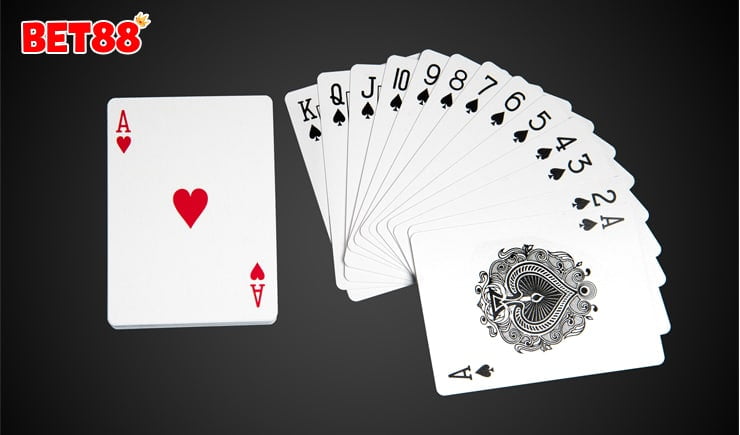 Ù khan là gì? Những kiểu bài ù khan trong phỏm bạn nên biết