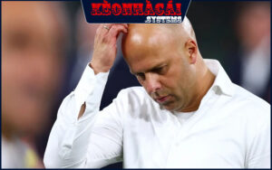 Arne Slot - chiến lược gia tài ba